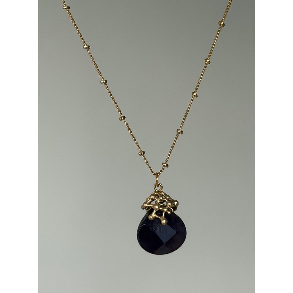 KAY CARRINGTON Gold Tone Blue Faceted Pendant Necklace Long Chain Statement